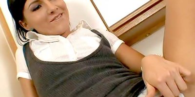 Ashli Orion is a naughty secretary with the hots for her boss