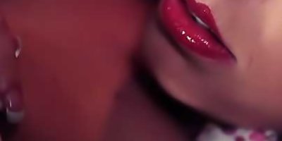 Stilettos, Scene No.3